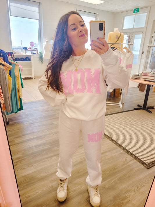 *NEW* MOM Sweatshirt