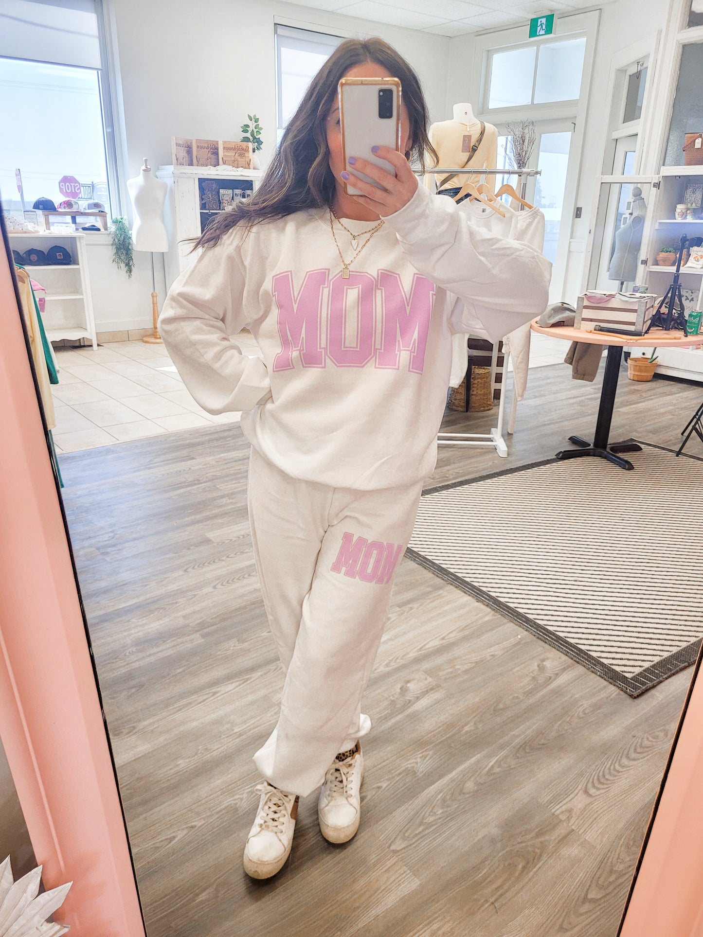 *NEW* MOM Sweatpant