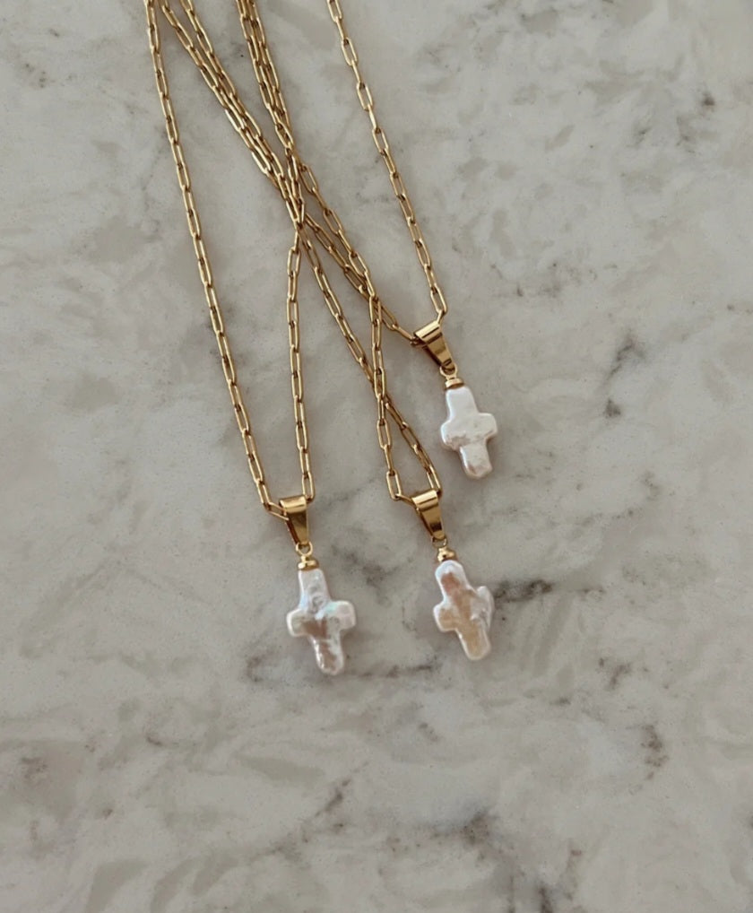 *NEW* Dainty Pearl Cross Necklace