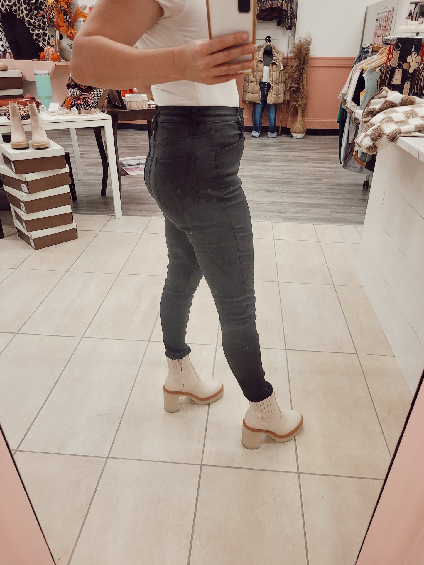 *NEW* London High Rise Coated Skinny Jean