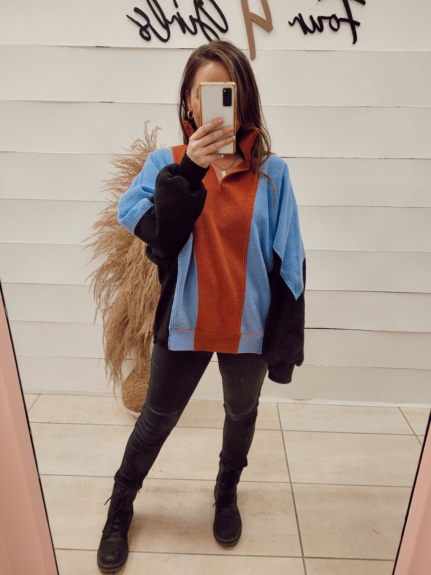 *NEW* In My Retro Era Pullover