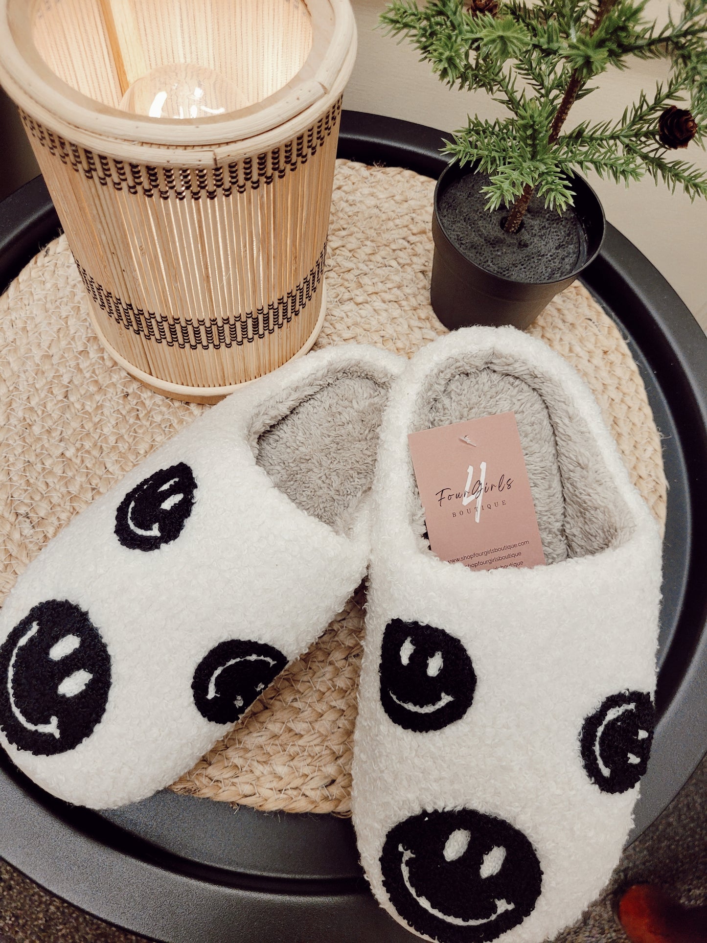 *NEW* Fleece Slippers Black Smiley