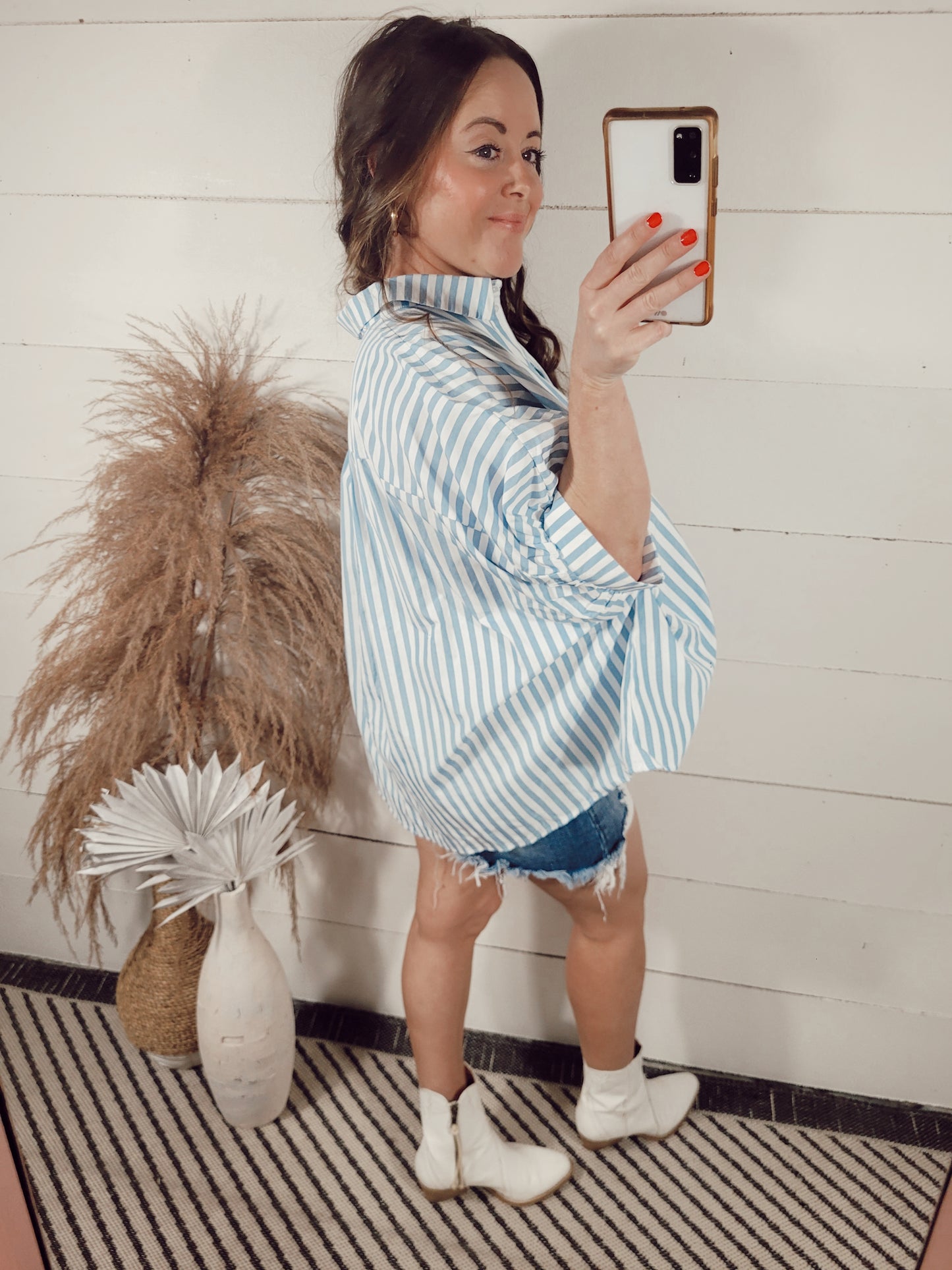 *NEW* Keep Me In Line Button Down - Blue