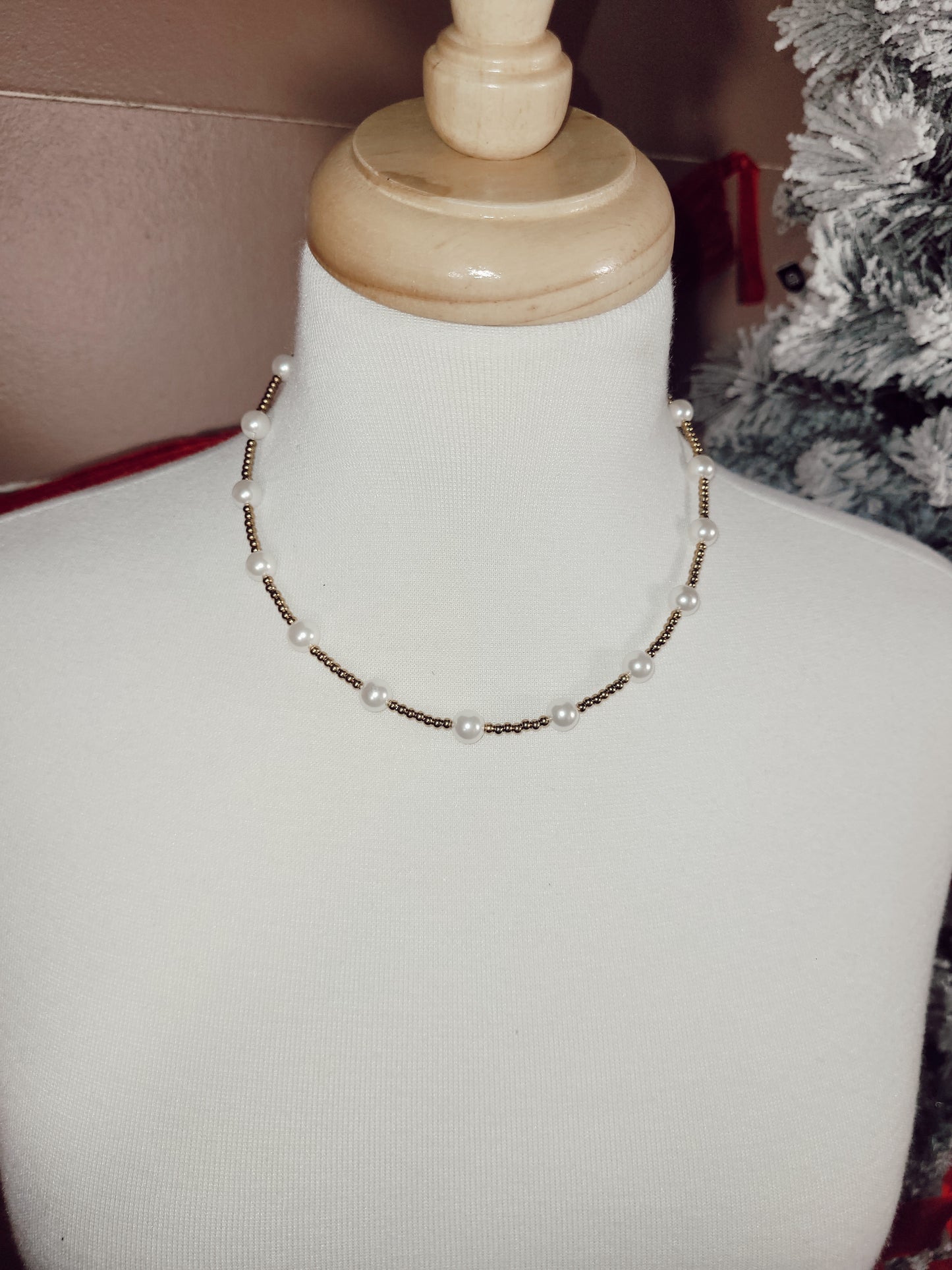Pearl Beaded Necklace
