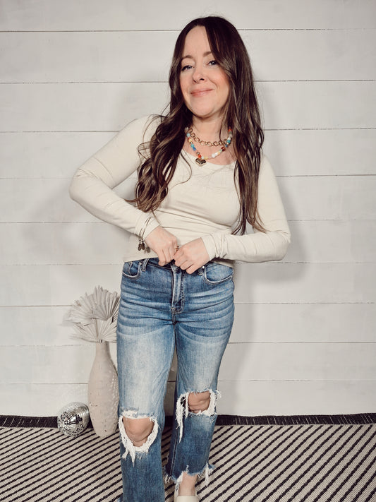 *NEW* Everyday Scoop Neck Top