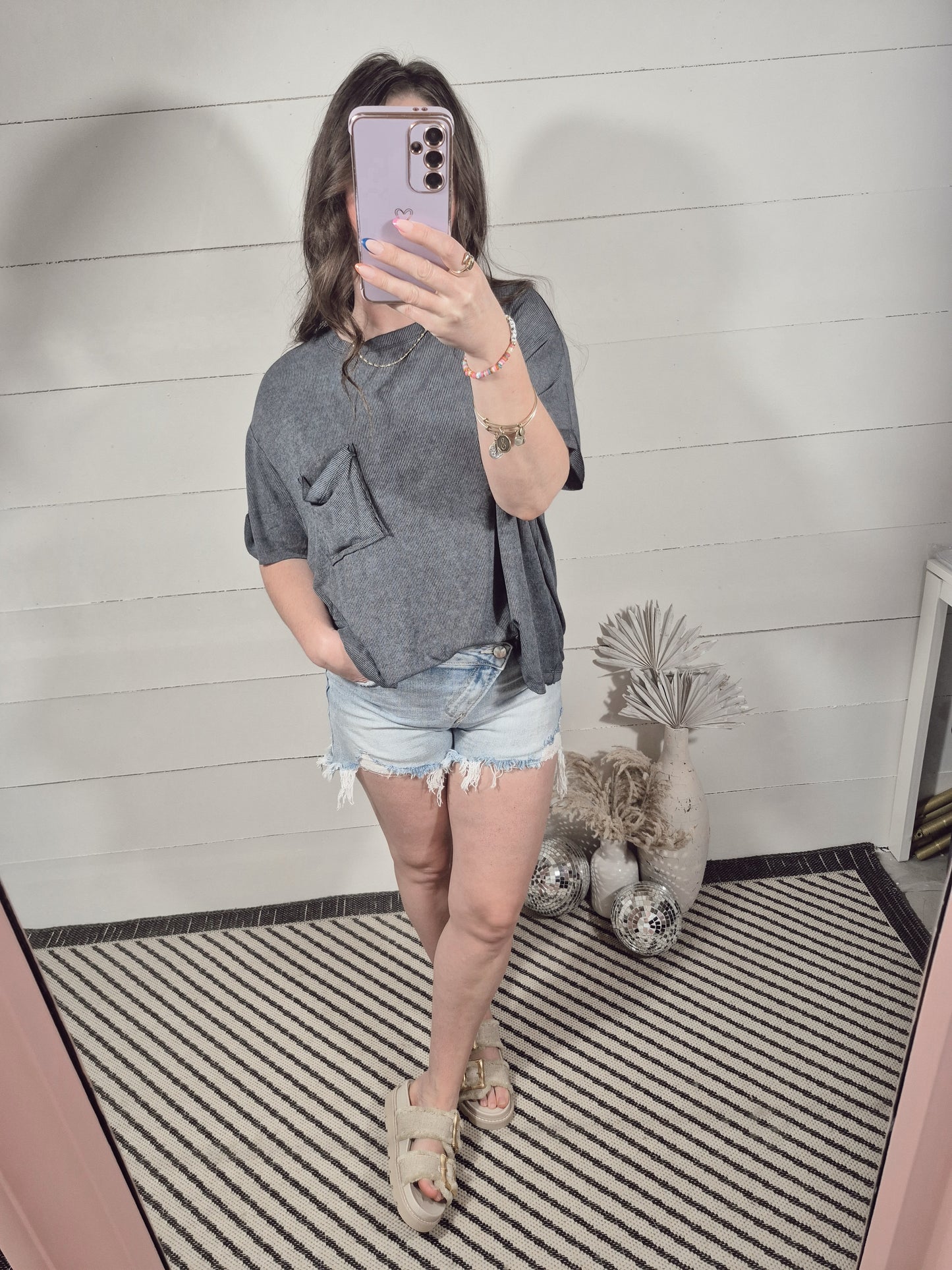 *NEW* It's The Vibe Pocket Tee