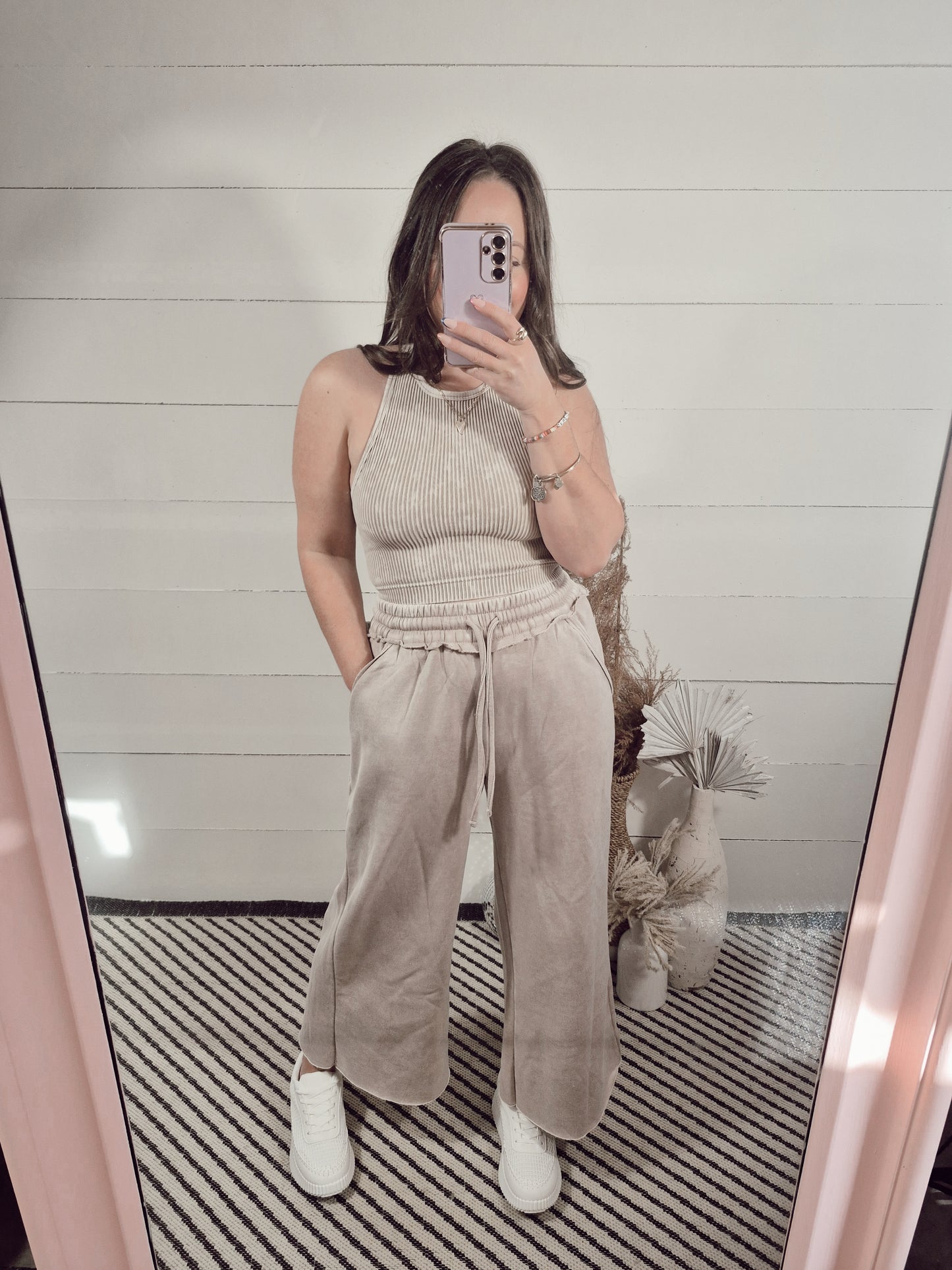 *NEW* Easy Decisions Crop Sweatpants