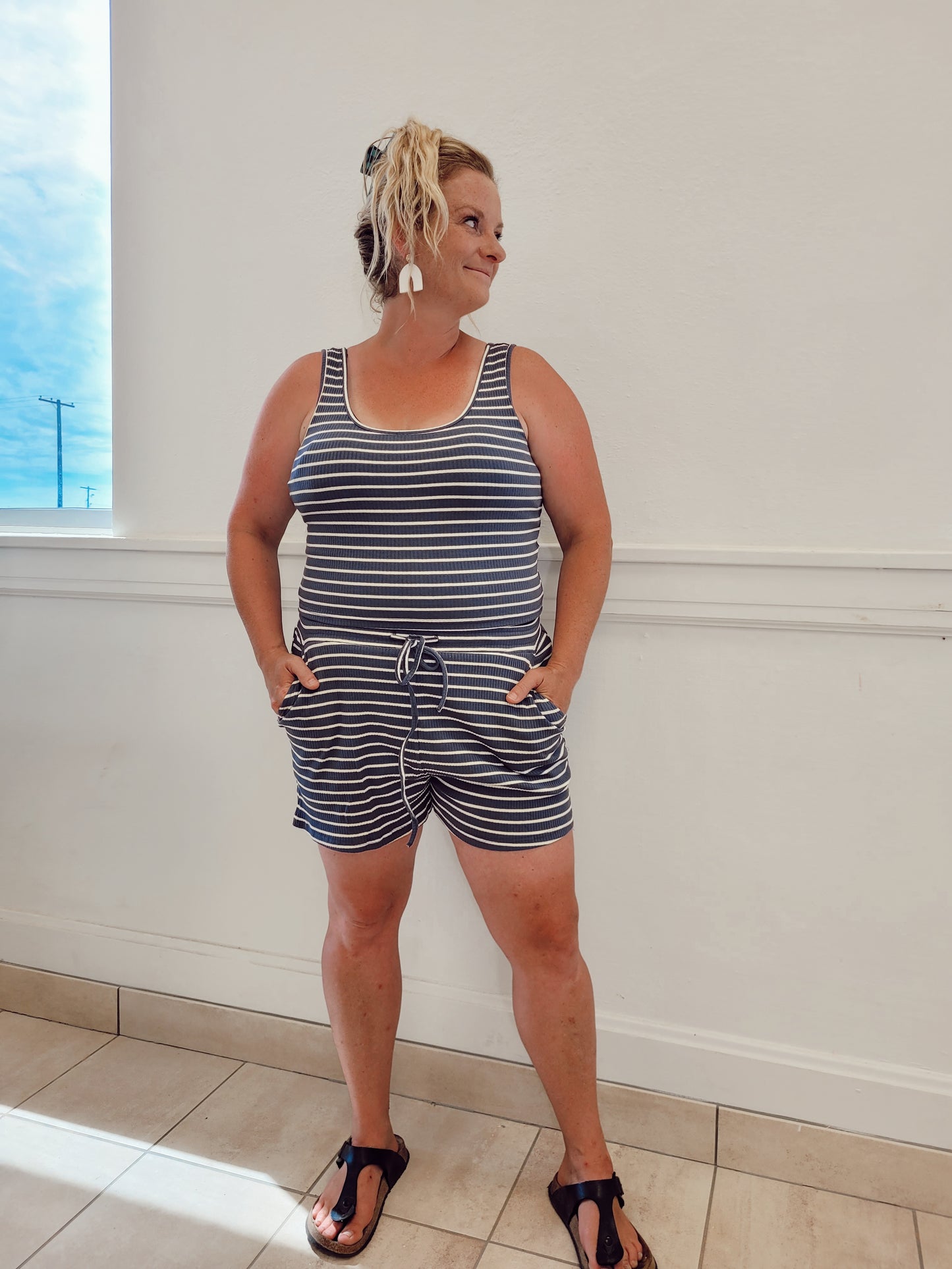 *NEW* Fun In The Sun Set - TOP