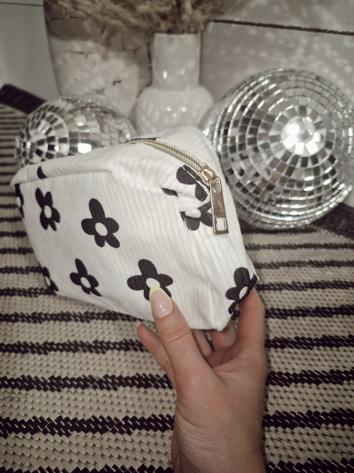 *NEW* Daisy Corduroy Cosmetic Bag